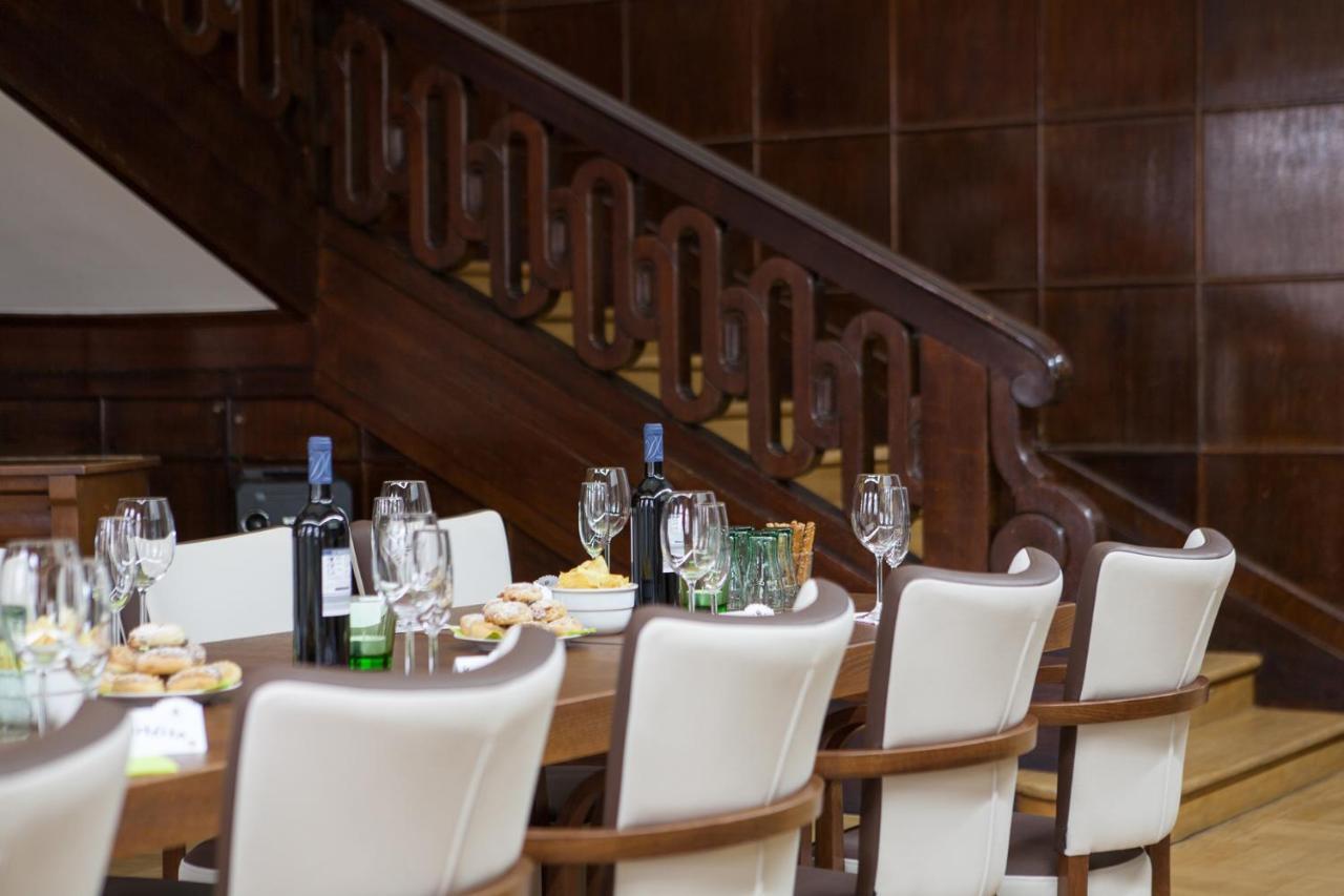 Villa Cafe Krnov Kültér fotó